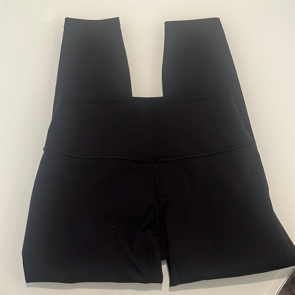 Lululemon size 8 black workout pants NWOT